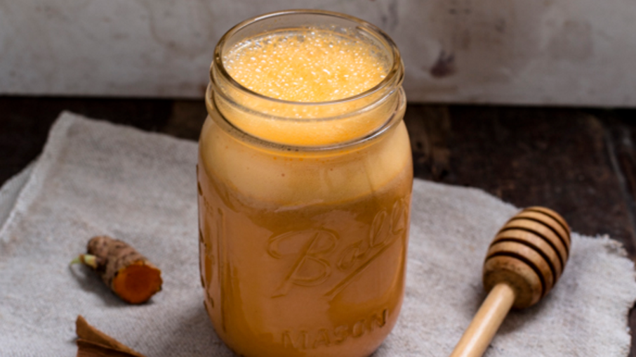 Carrot and almond milk
