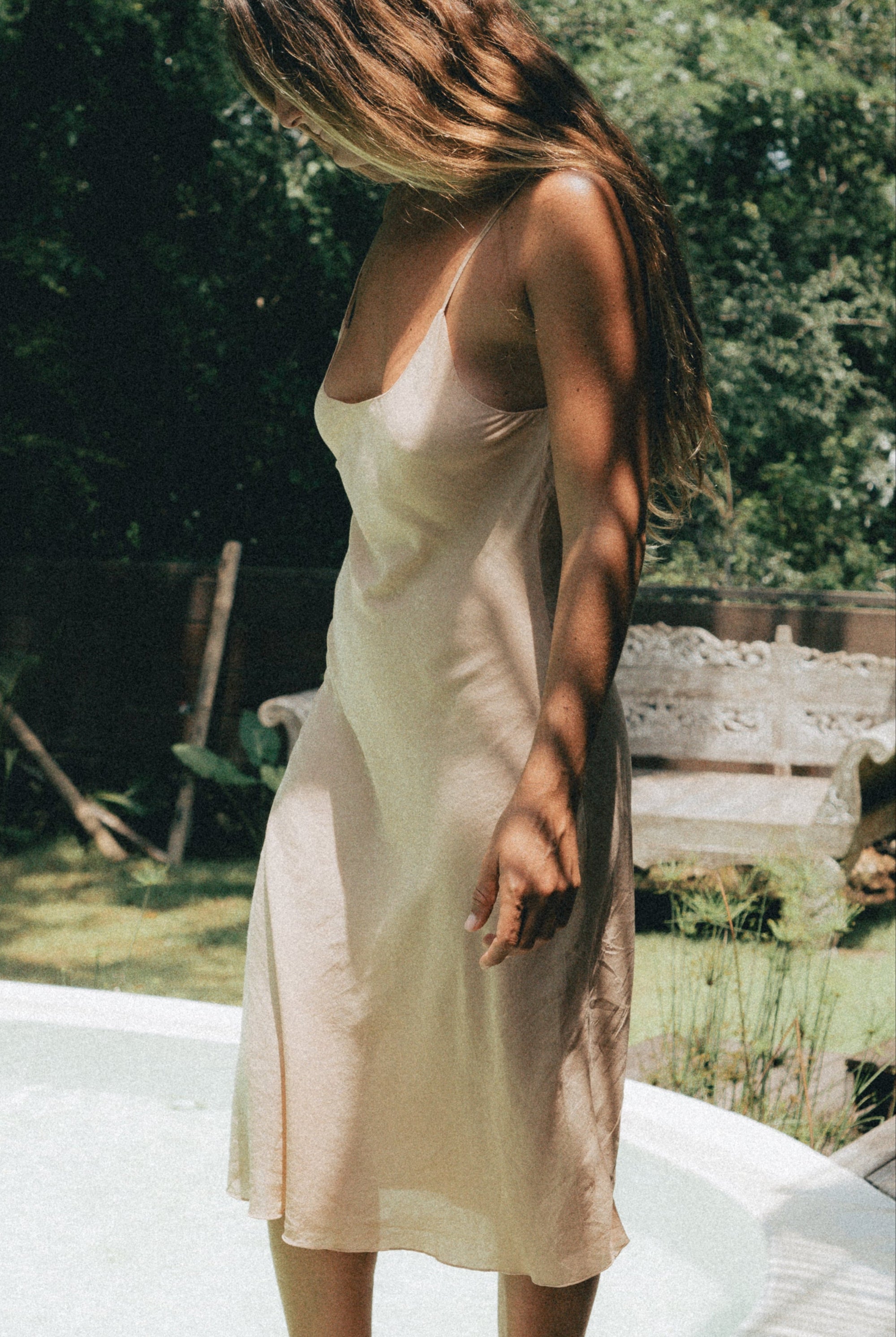 FLIRTY DRESS DUSTY PINK