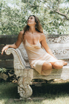 FLIRTY DRESS DUSTY PINK