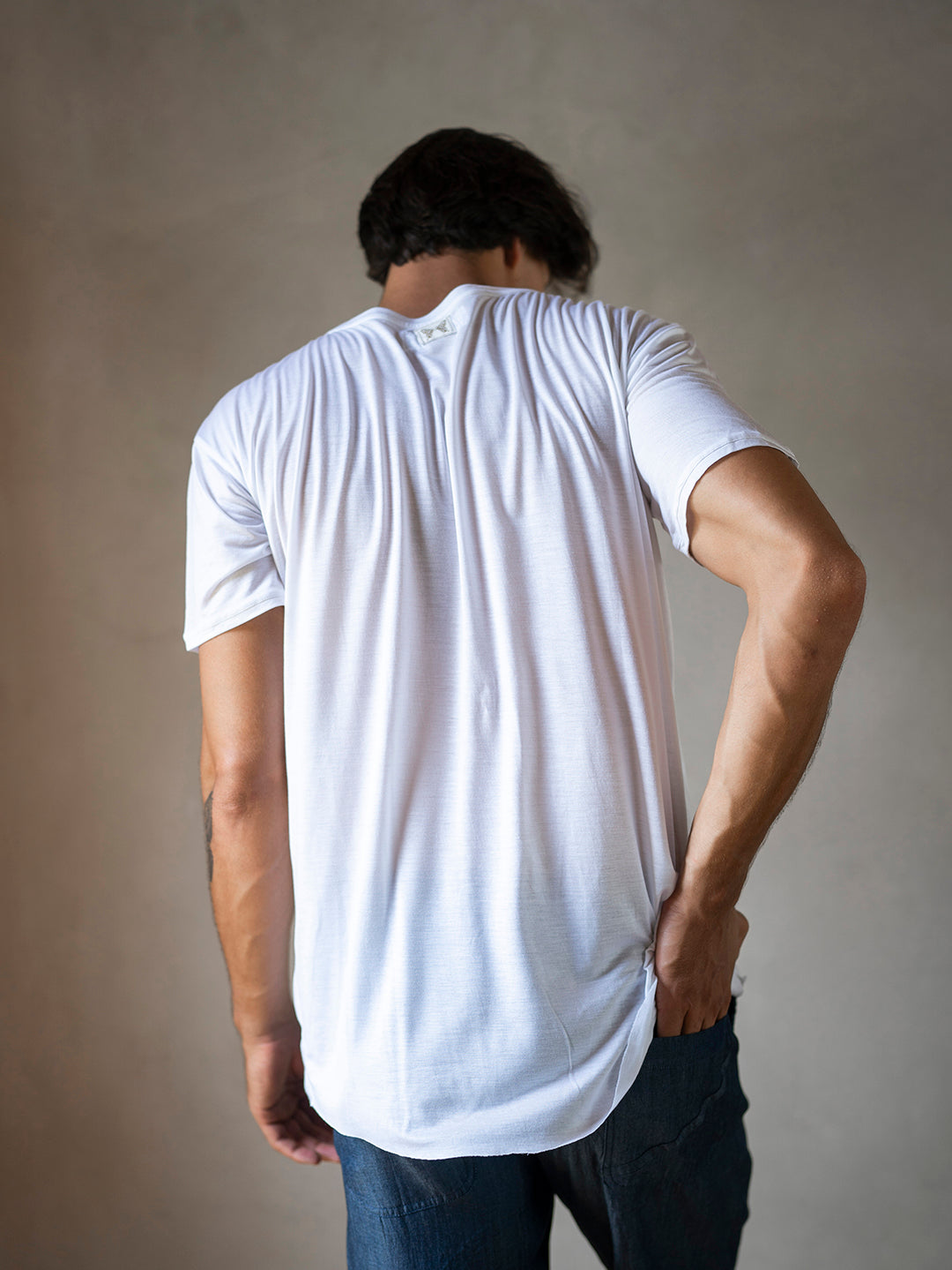 MEN TEE WHITE