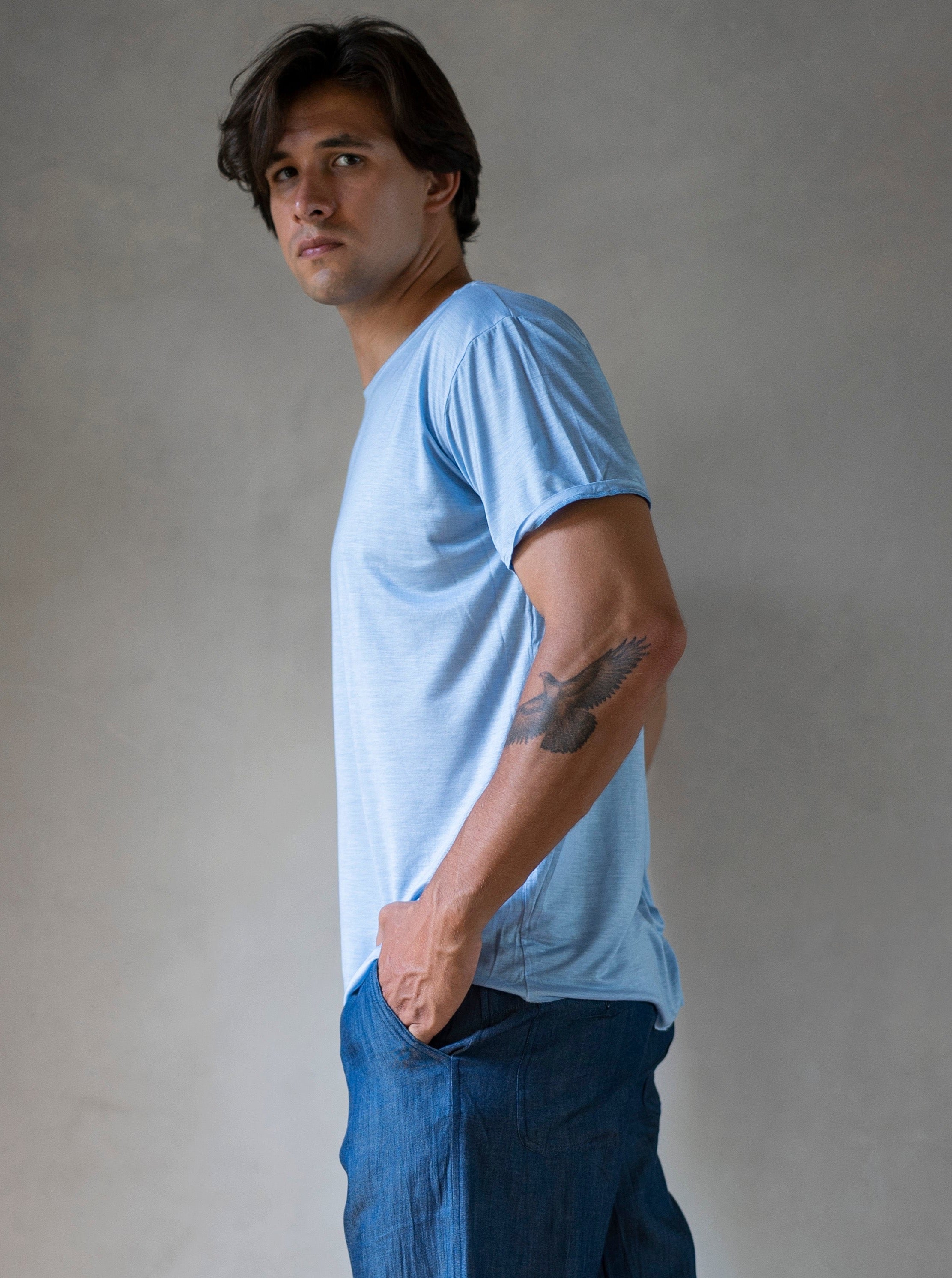 MEN TEE BLUE DENIM