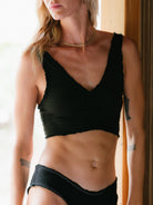 DANCE RUFFLE CROP TOP BLACK