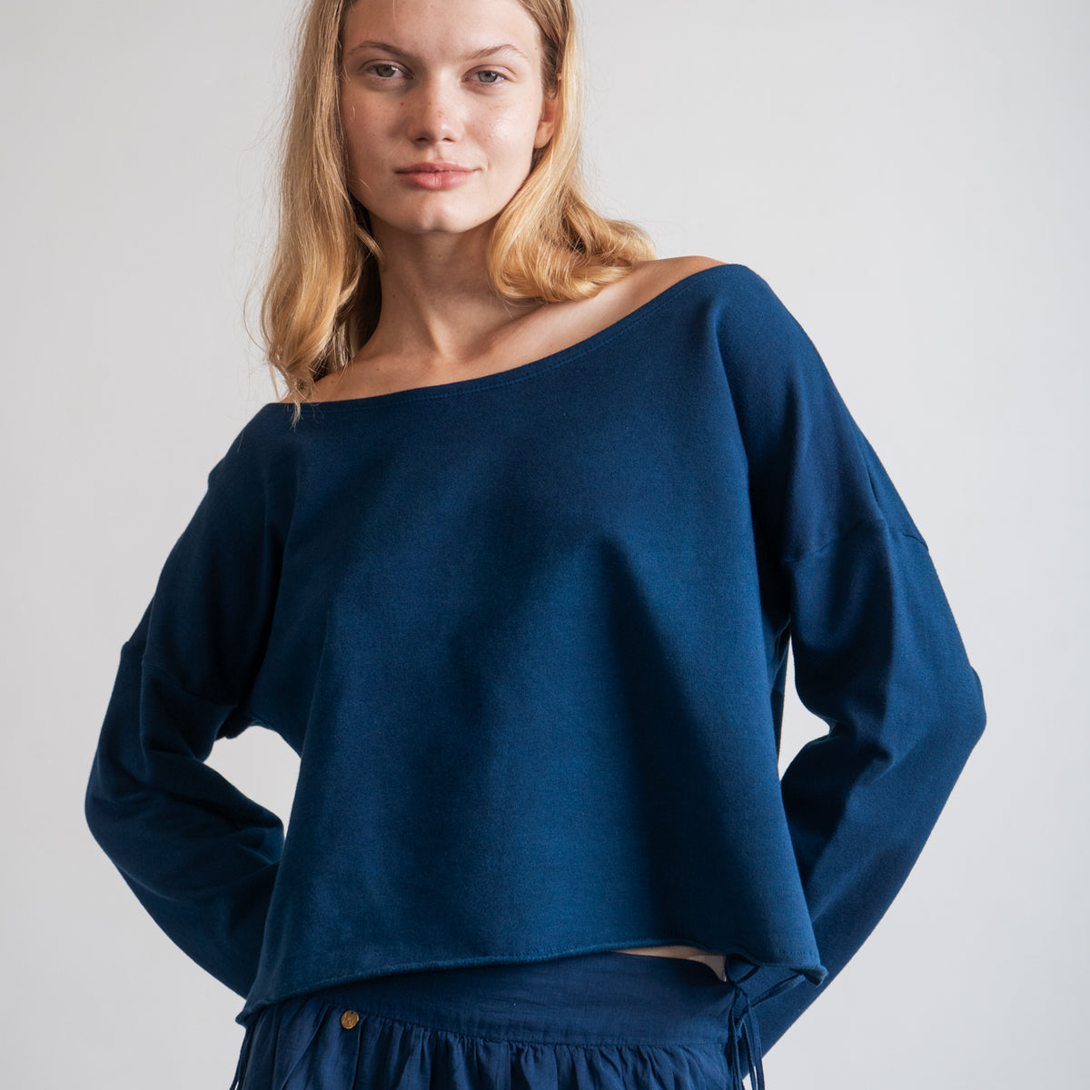 SHOFI EDGE TOP Indigo – Maria Malo
