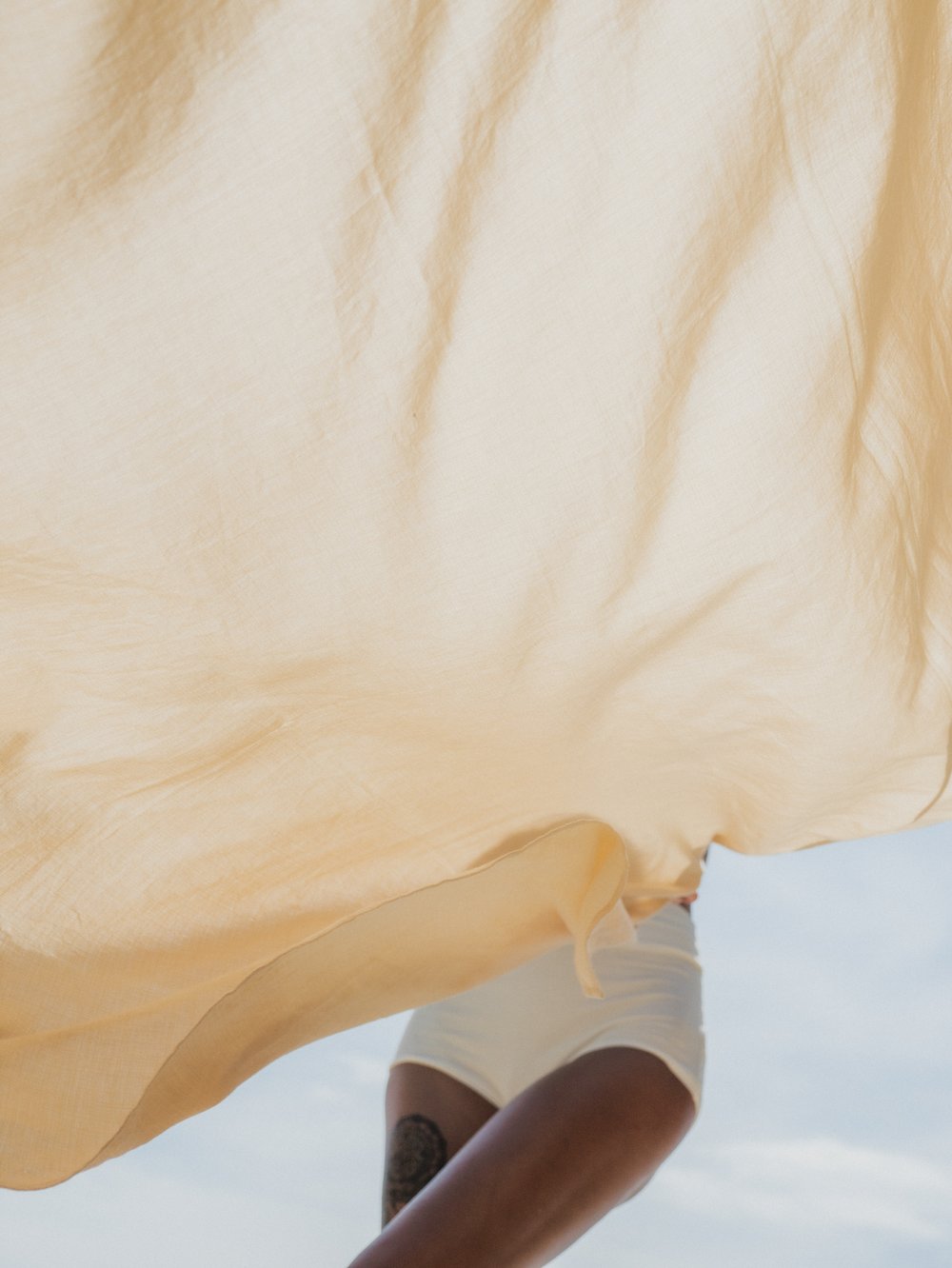 SARONG (MEDIUM) WHITE