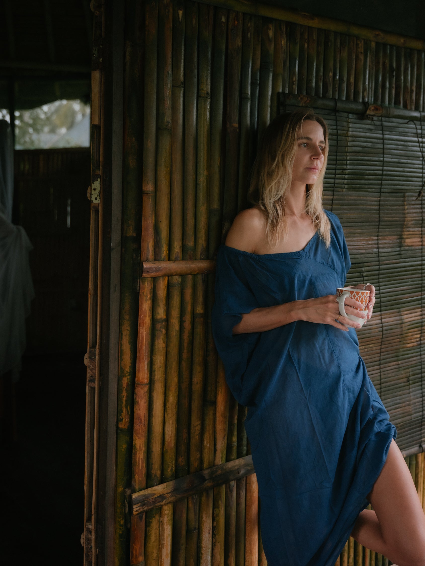 MOON COVER UP LONG (NATURAL)