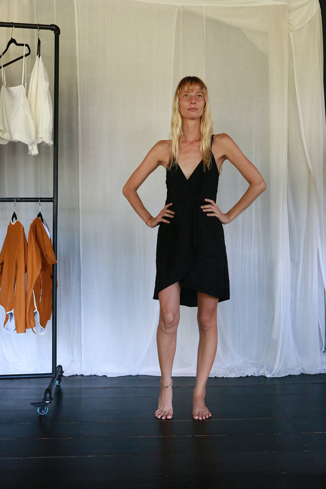 SUNFLOWER DRESS BLACK