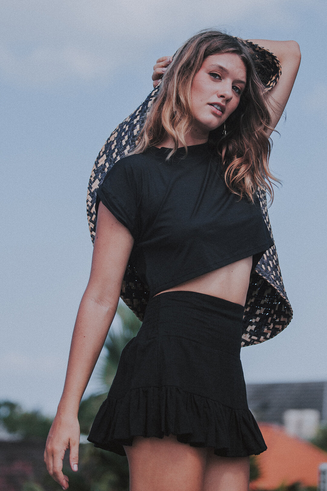 LUCIE TEE BLACK