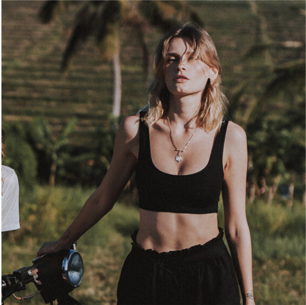 BODY TOP TM BLACK