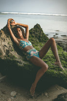 BAMBOO CROP TOP BLUE FLORAL