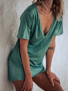 V NECK TEE ARMY